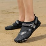 Men's Summer Outdoor Beach Shoes Outdoor Surfing Shoes Drifting Shoes Water Wading Shoes Hiking Shoes Leaky Shoes Diving Swimmin