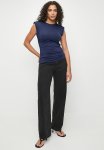 Superbalist Power Shoulder Ruched Detail Tee - Navy