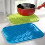 Colorful Silicone Heat-resistant Placemat - Thickened Multi-use For Dining Table Kitchen Counter & Car Phone Holder