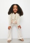 PoP Candy Flamingo Applique Sweater -ecru