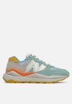 New Balance 57 40 V1 - Oyster Pink With Blue Chill