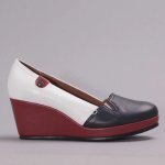 Ladies Closed Wedge Shoe In Red Blue And White - Red Blue And White 9