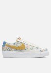 Nike Wmns Blazer Lw Platform - Sail university Blue-vivid Sulfur