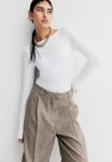Boat-neck Body - White