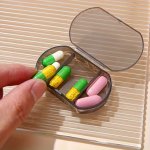 1PC Portable 3-COMPARTMENT Pill Case 2.36IN Transparent Medicine Organizer Daily Pill Box For Travel & Personal Use