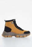 Tomtom Chunky Lace-up Hiking Boot - Black & Tan