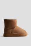 Boots - Dark Beige