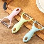 Ergonomic Stainless Steel Fruit & Vegetable Peeler - Perfect For Potatoes Apples Pears - Kitchen Essential
