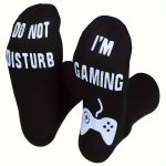 Men's Novelty Rubber Non-slip Bottom Game Letter Graphic Breathable Comfy Mid Crew Socks For Autumn Winter Daily Wear 18TH Birth