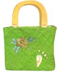 Fino Straw/beach Bag Flower/shells Front Detail With Top Wooden Handle