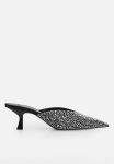 Maby Court Heel - Silver