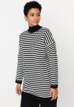 Modest Abstract Sweater - Black