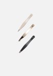 Brow Tweezer Set - Black