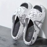 Men's Cartoon Bear Graphic Print Soft-sole Home Slides Non Slip Quick-drying Open Toe Slippers For Indoor Walking And Bathroom S