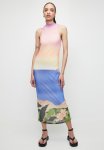Superbalist Printed Maxi Mesh Dress - Holiday Scene Single Border