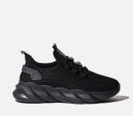 Flyknit Sneaker - 8 Black