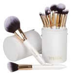 Omaniac Makeup Brush Set Professional 12 Pearlescent Wood Handle Makeup Brushes Premium Cruelty-free Synthetic Fiber Hair Travel