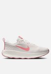 Nike Legend Essential 4
