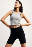 Cropped Seamless Sports Vest Top In Drymove - Grey