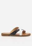 Frost 10 Slip-on - Black