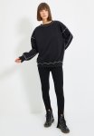 Regular Sweatshirt - Black