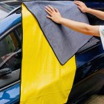 Extra Large Microfiber Car Towel - 69.85CM X 139.7CM Thick Super Absorbent For Quick Drying & Detailing - Ideal For Trucks And C