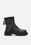 PoP Candy Chunky Sole Ankle Boot - Black