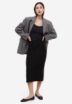 Ribbed Skirt - Black