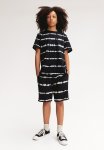 T-Shirt - Black tie-dye