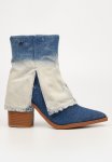 Cactus 2 Boot - Blue