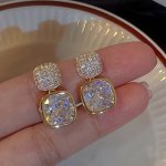 1 Pair Luxury Rhinestone Drop Earrings For Women Bling Bling Elegant Style Zinc Alloy Dangle Earrings Vintage Style Fashion Acce