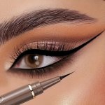 Ultra Fine Eyeliner Pen Quick-drying Water-resistant And Long-lasting Suitable For Women Daily Makeup