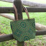 Shwe Shoulder Bag - Naartjie