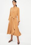 AMANDA LAIRD CHERRY Akasia Dress - Camel