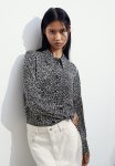 Pointed-collar Shirt - Black Spotted