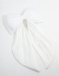 Cream Bow Layered Clip