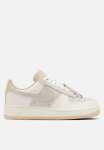 Nike Wmns Air Force 1 '07