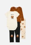 PoP Candy 4 Piece Bodyvest& Legging Set - Multi