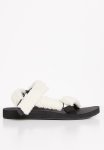 Fluffy - White