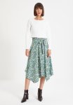 Belted Skirt - Green