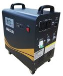 Mecer 1KW 12V 1X100A Bat Pure Sine Wave Includes 360W Solar Charge Controller