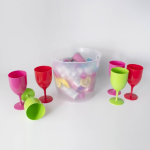 Party Set ? 1 Clear Ice Bucket & 6 Vino Cups