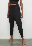Superbalist Easy Fit Knit Jogger - Black
