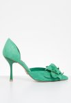Florentina Court - Green