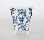Blue Flower Rect. Vase On Feet 20X17X14CM