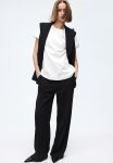 Straight Trousers - Black