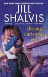 Chasing Christmas Eve - A Heartbreaker Bay Novel Paperback