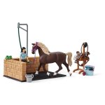 Horse Club - Washing Area With Emily & Luna