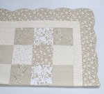 Beige Scalloped Edge Patchwork Cotton Quilt