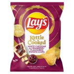 Lay's White Cheddar & Cranberry Kettle Cooked Potato Chips 30G